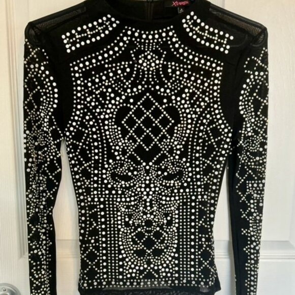 Black Sequin sheer and bead fitted top with back zipper size xs LIKE NEW! - Picture 6 of 9